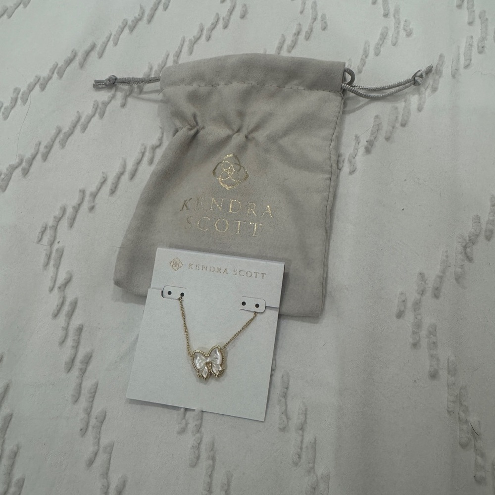 Kendra Scott Gold Bow Necklace
